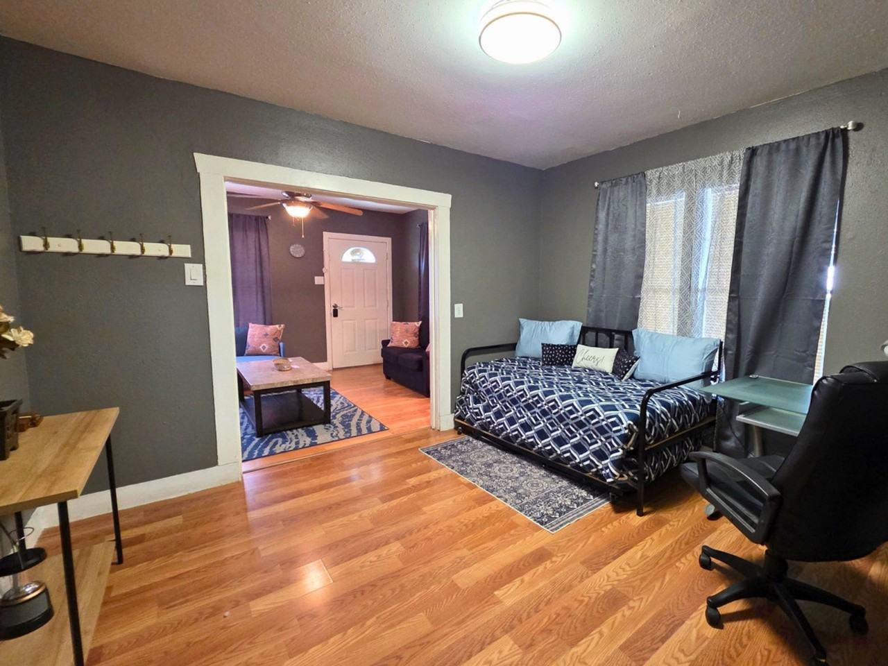 132 N Estelle St #1526930P - Photo 3 of 14