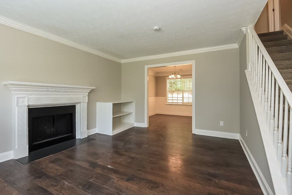 885 Trace Cir Ne - Photo 4 of 17