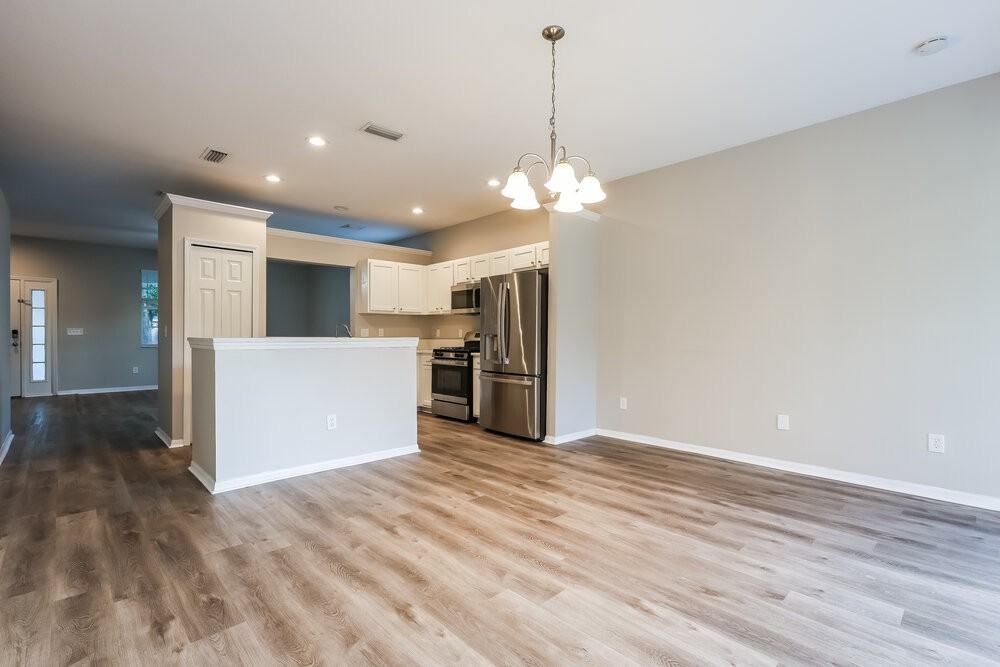 6707 Cambridge Park Dr - Photo 6 of 16