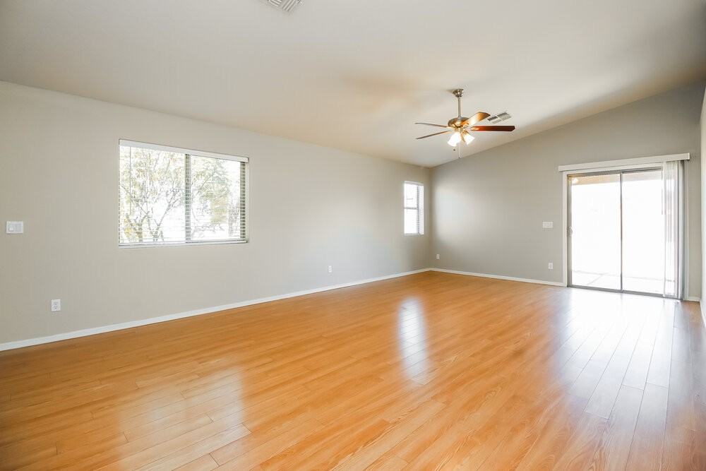 2942 W Kristina Ave - Photo 6 of 16