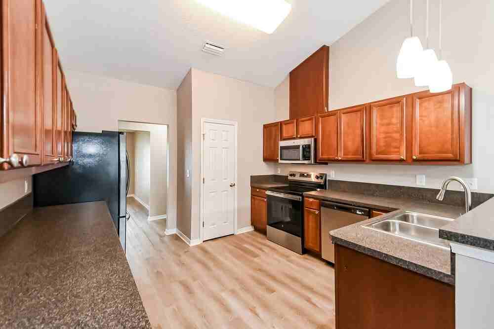 1936 Firefly Dr - Photo 5 of 16