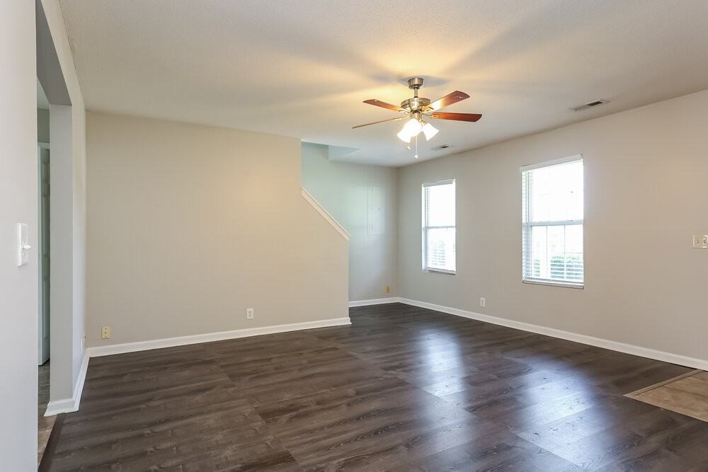 2611 Hawk Eye Ct - Photo 4 of 17