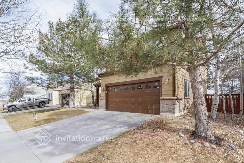 5364 Goshawk St - Photo 4 of 5