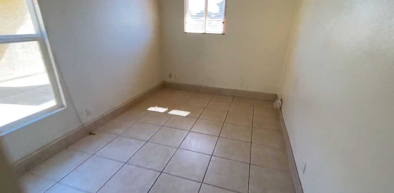 4625 Karnes Rd #C - Photo 4 of 5