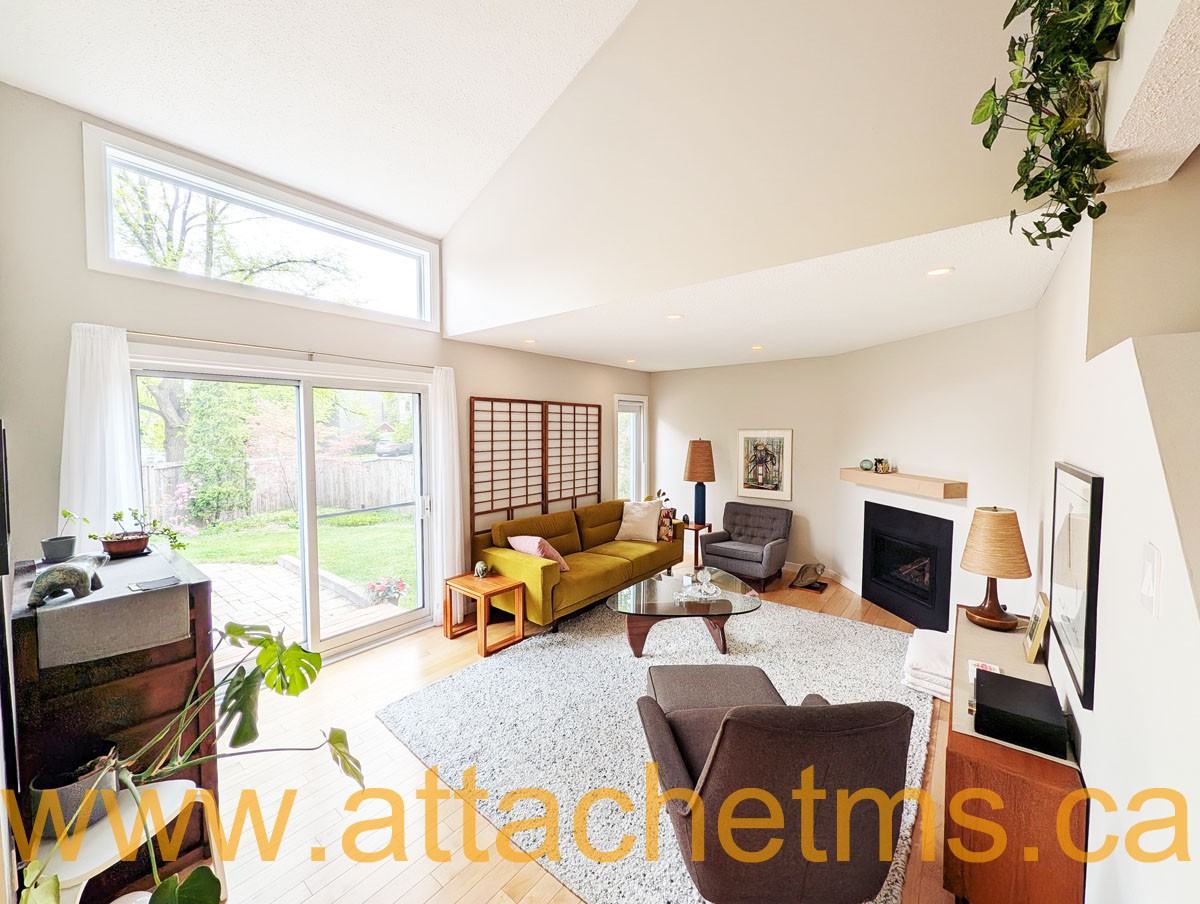2835 Springland Drive - Photo 2 of 17