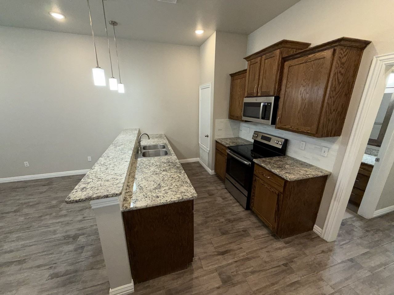 3312 Bordon Drive - Photo 3 of 10