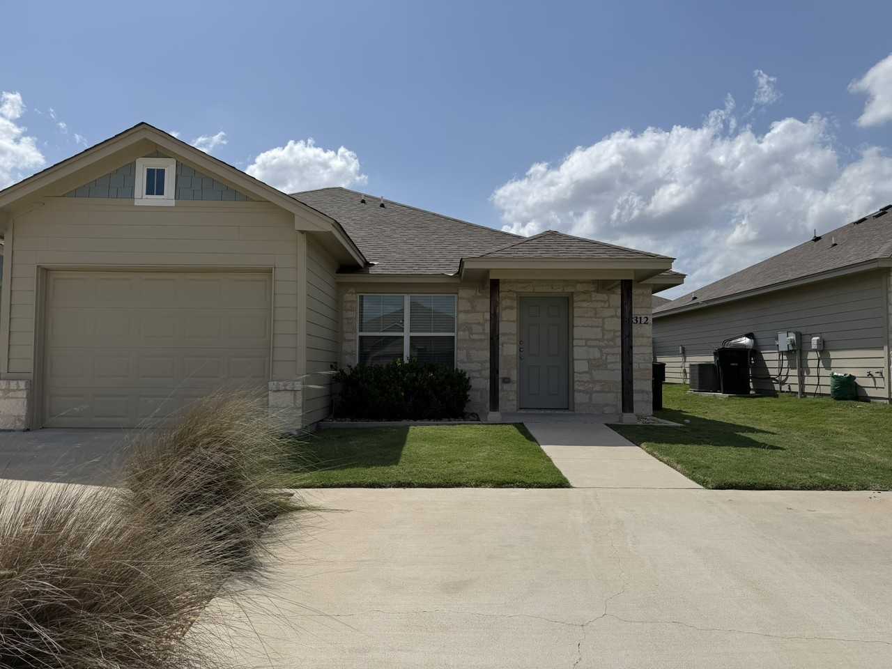 3312 Bordon Drive - Photo 2 of 10