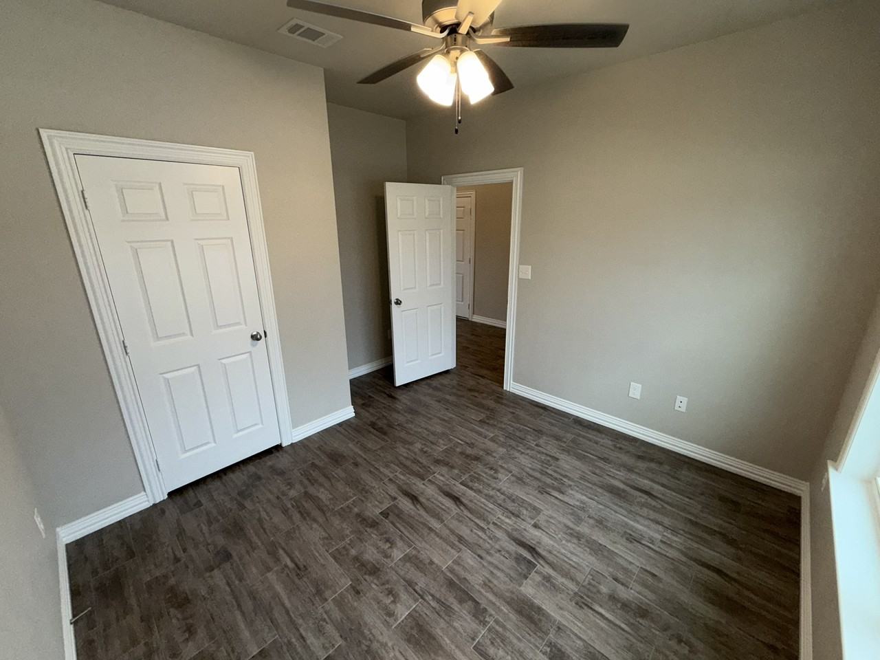 3514 Fenway Circle - Photo 7 of 16