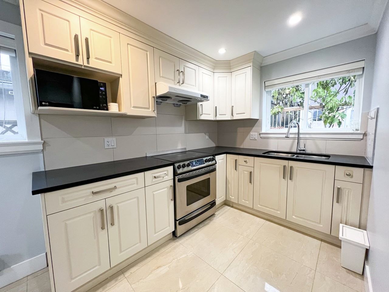 1400 East 61st Avenue - Photo 2 of 7