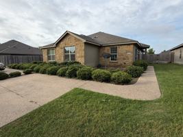 featured image of 911 Ferrara Circle #A