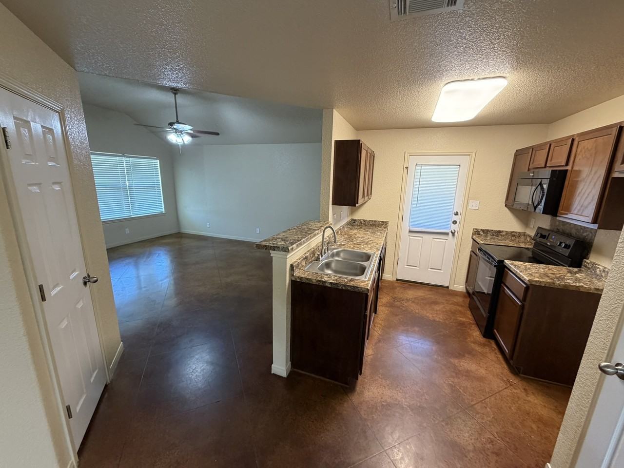 602 Kacie Drive #A - Photo 4 of 17