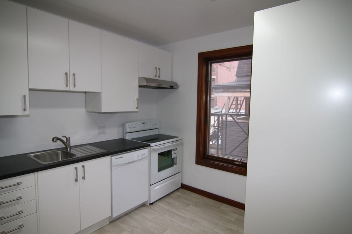 5 Ossington Avenue #2 - Photo 5 of 9