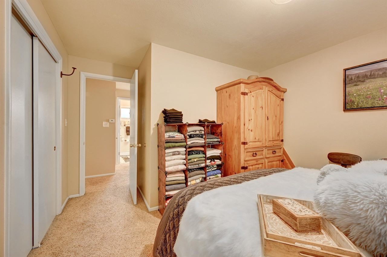 32587 Little Cub Rd - Photo 2 of 50
