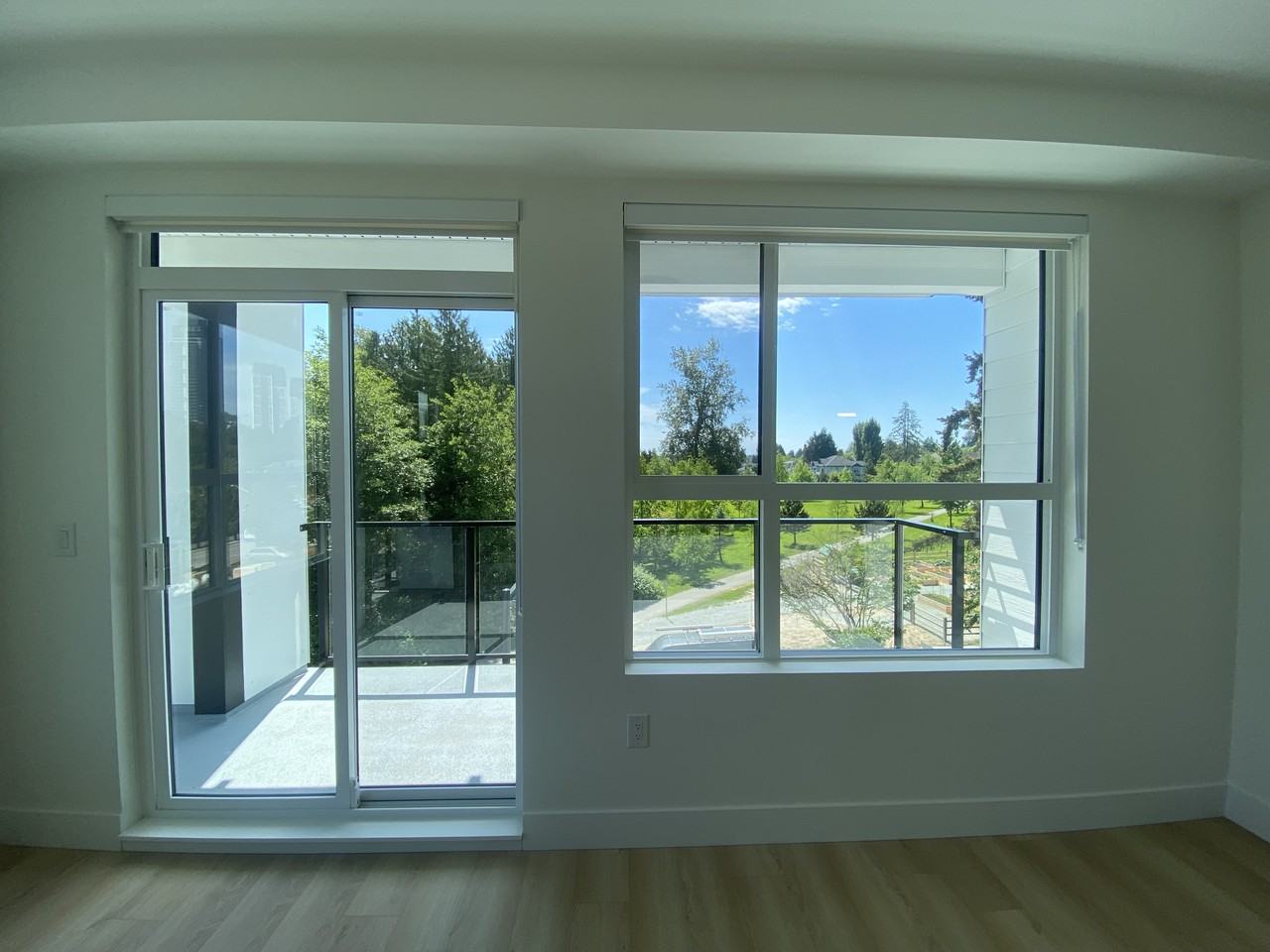13455 94A Avenue - Photo 3 of 6
