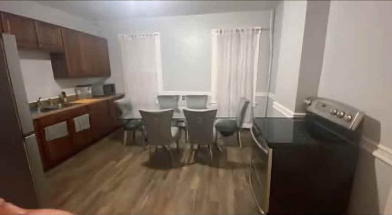139141 Homestead Ave #1 - Photo 2 of 5