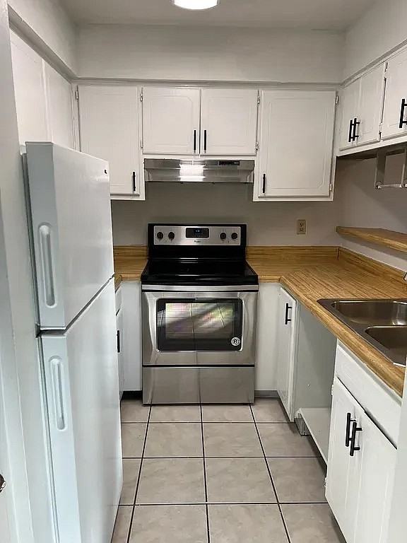 Westbrook Apartments - Photo 6 of 11