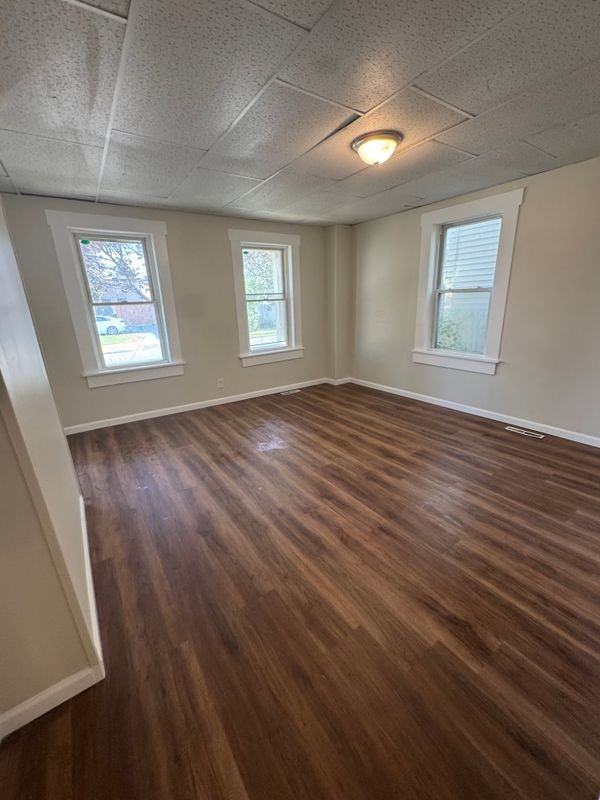 64 New Bridge St ##1 - Photo 5 of 15