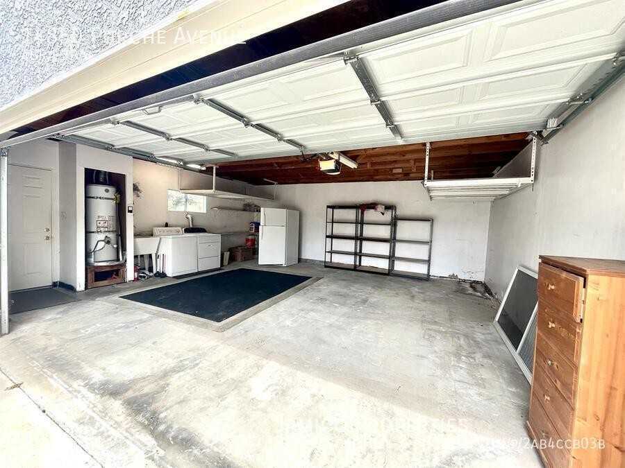 14850 Purche Ave - Photo 6 of 37