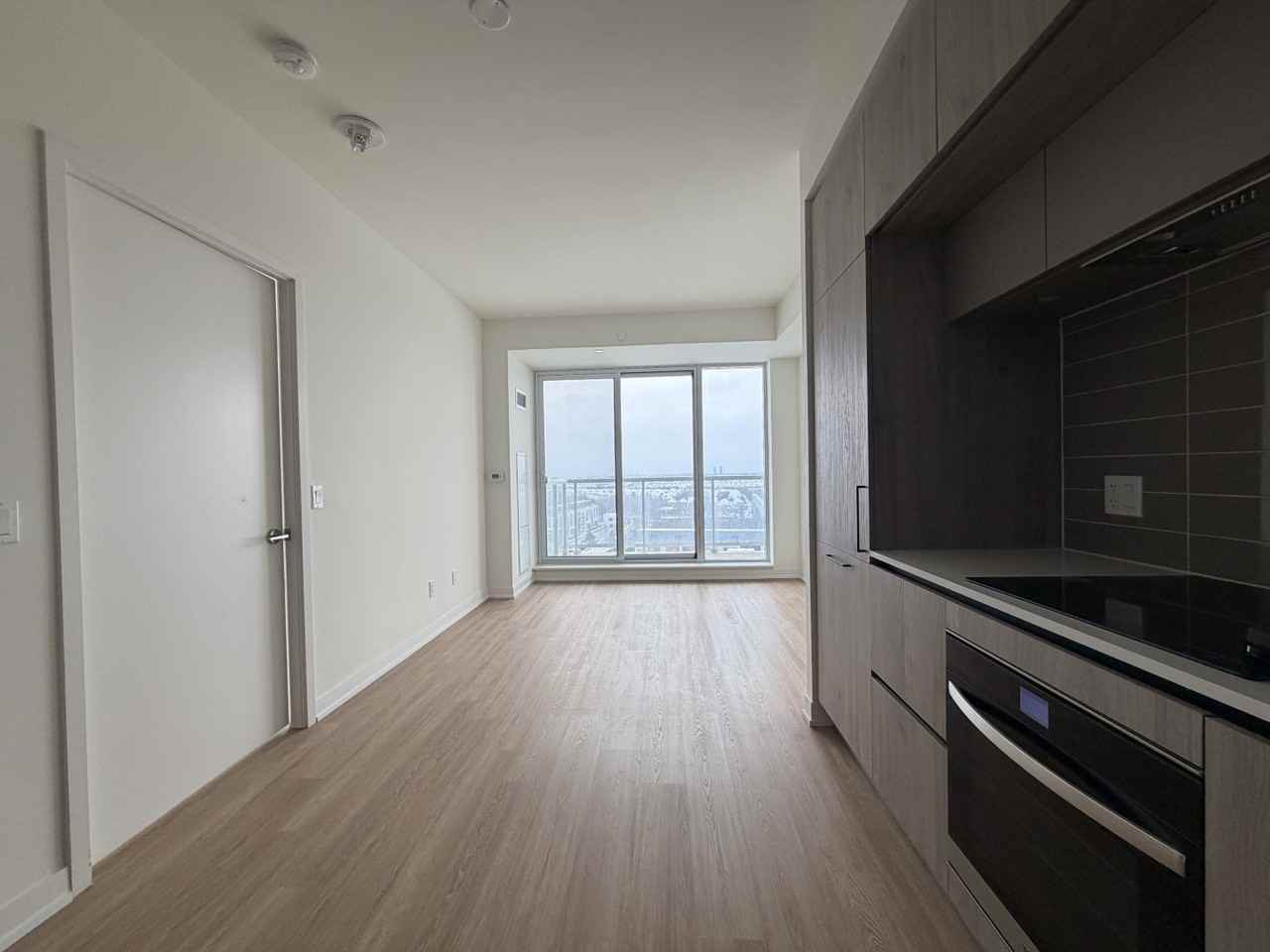 2 David Eyer Rd - Photo 3 of 12