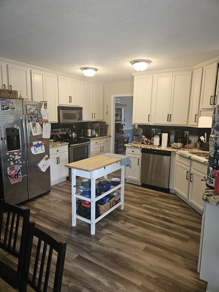 3657 Standard Dr - Photo 2 of 34