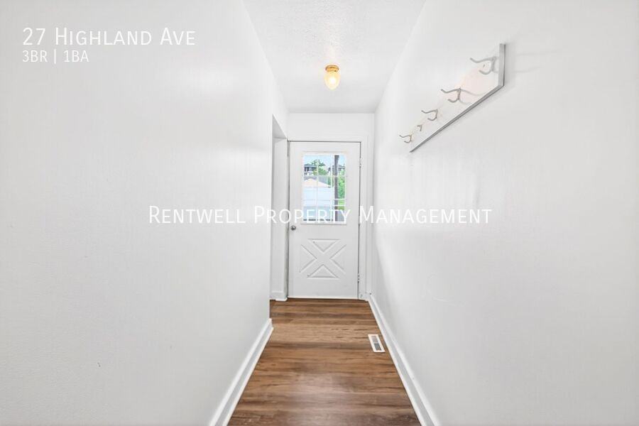 27 Highland Ave - Photo 7 of 38