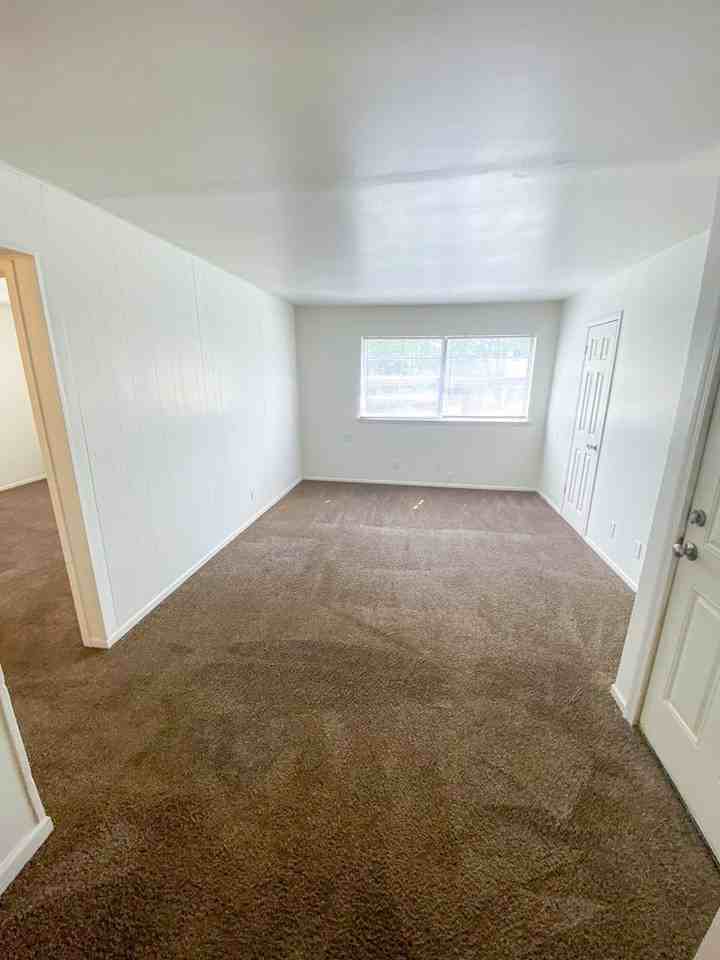 Deer Creek Apartments - Photo 2 of 23