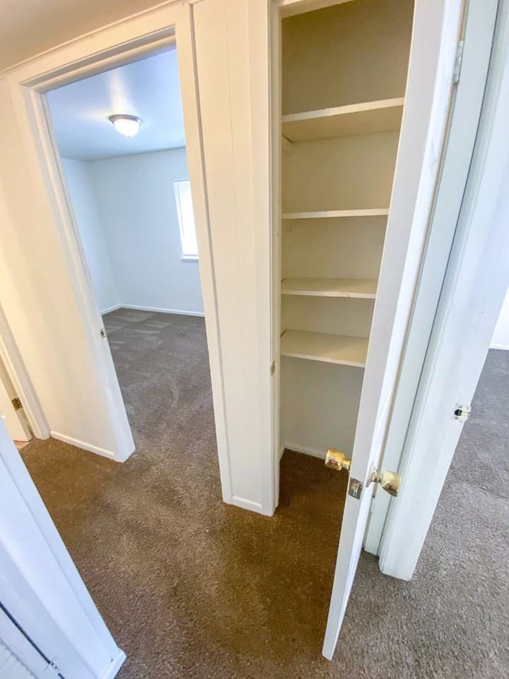Deer Creek Apartments - Photo 7 of 23
