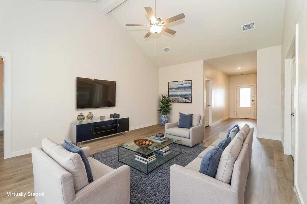 1505 Woodwinds Dr - Photo 4 of 19