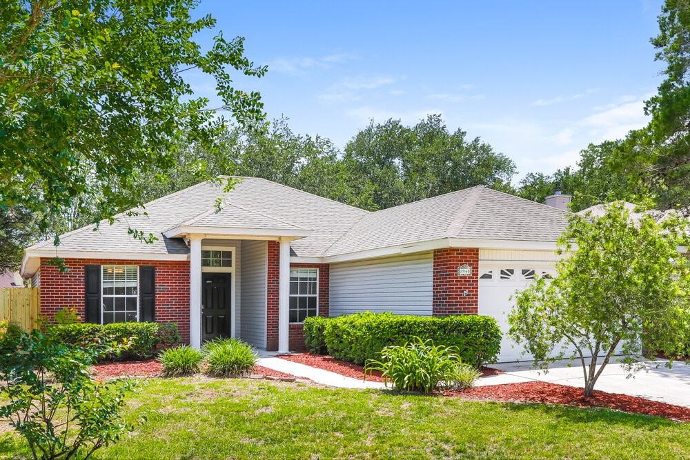 7940 Collins Bay Ct - Photo 3 of 16