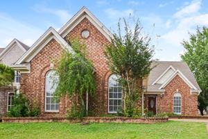 featured image of 2722 Nelle Ln
