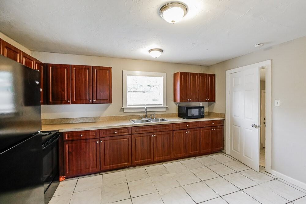 2418 Sw 6th Ct - Photo 6 of 16