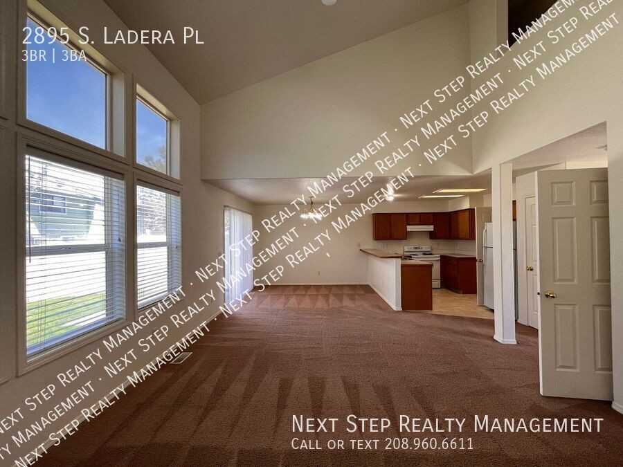 2895 S Ladera Pl - Photo 2 of 16