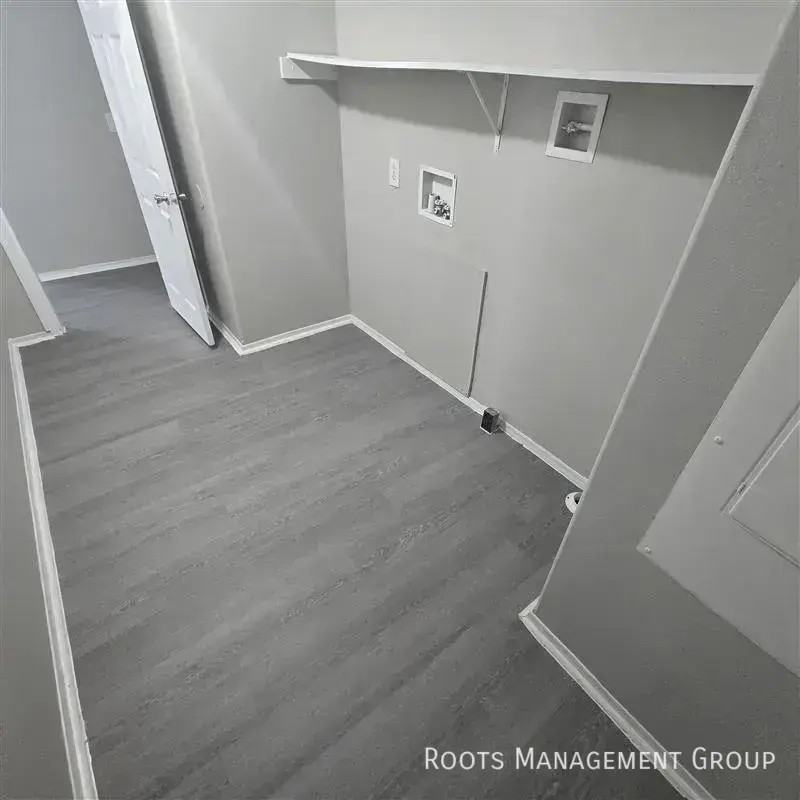 15858 Clarke Springs Dr #15858C - Photo 4 of 19