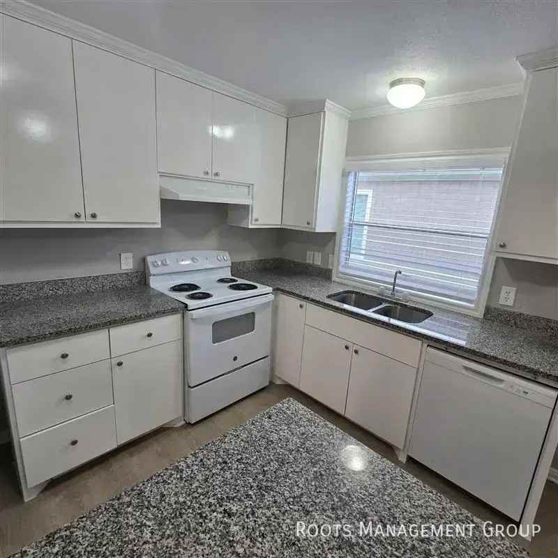 15871 Clarke Springs Dr #15871C - Photo 2 of 20