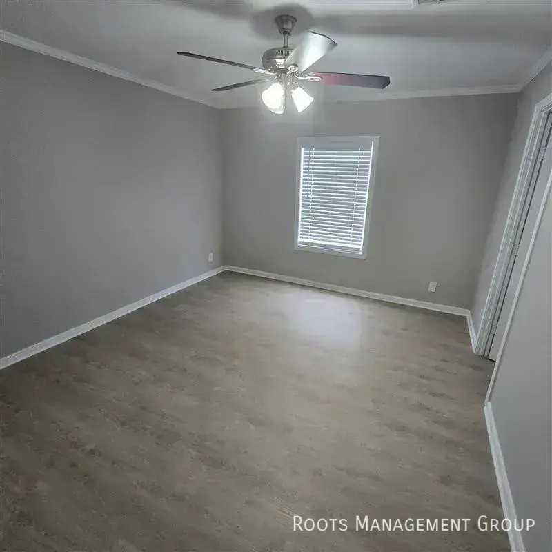 15871 Clarke Springs Dr #15871C - Photo 6 of 20