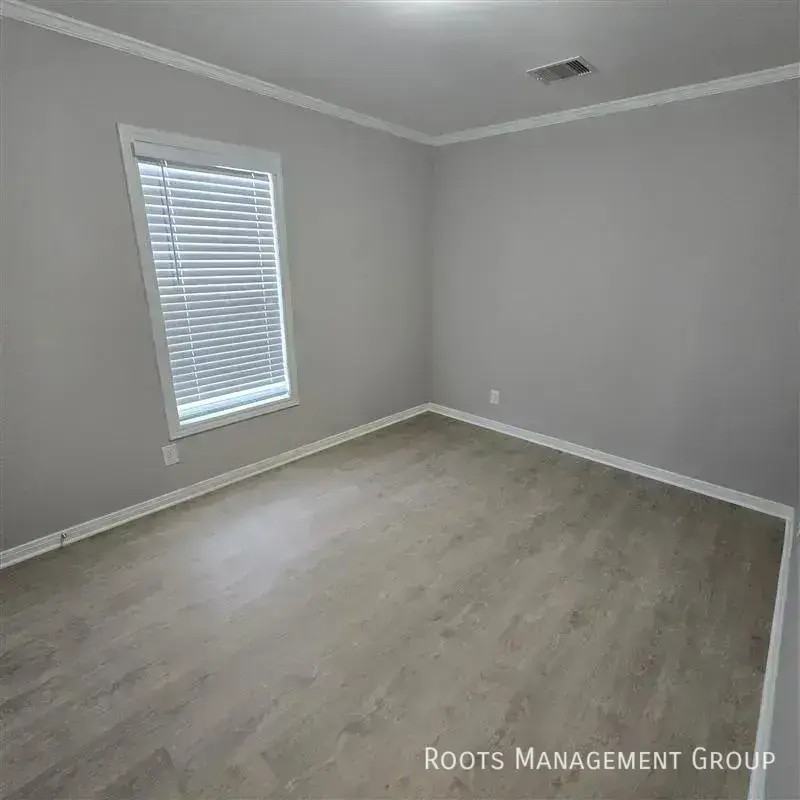 15871 Clarke Springs Dr #15871C - Photo 7 of 20