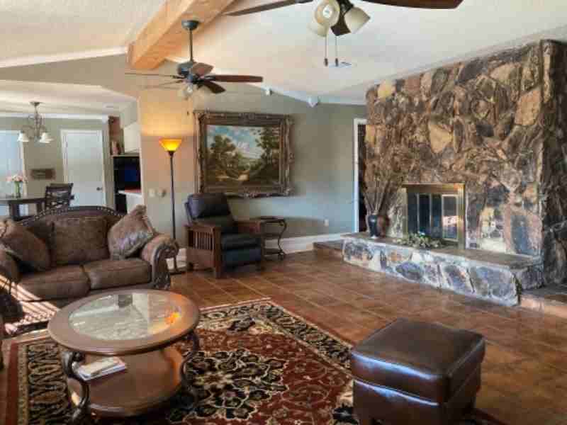 2628 Kimberly Ct - Photo 3 of 24