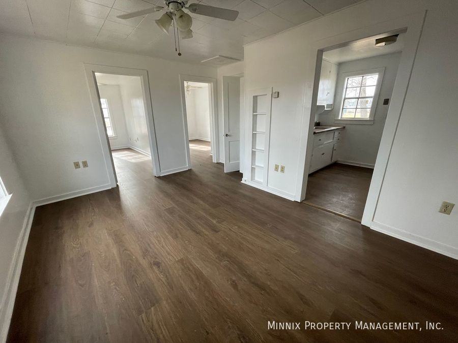 102 N 11th St #A - Photo 2 of 15