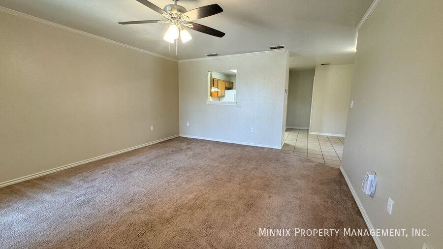 912 N Bangor Ave #A - Photo 5 of 34