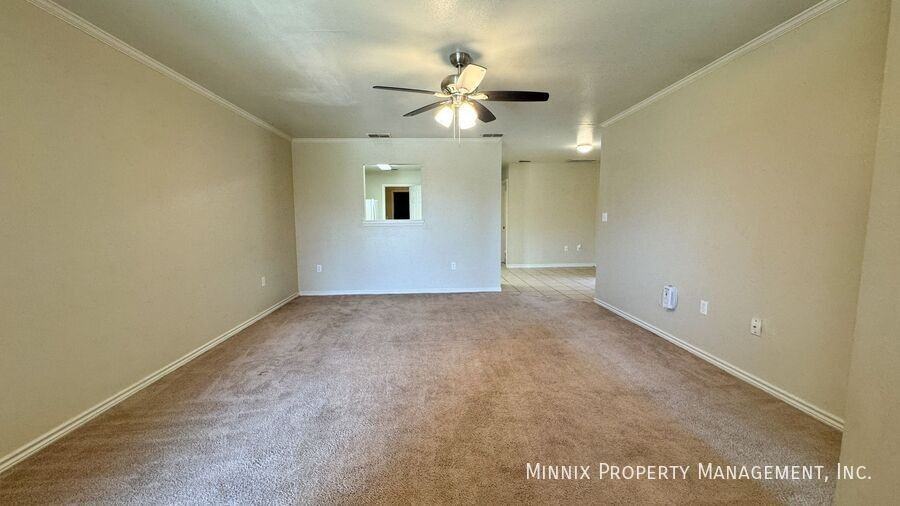 912 N Bangor Ave #A - Photo 6 of 34