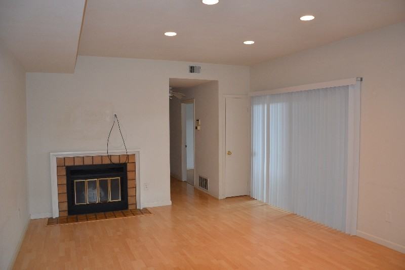 1420 Foothill Meadows Ct - Photo 3 of 23