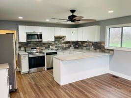 featured image of 1434 Wood Ln