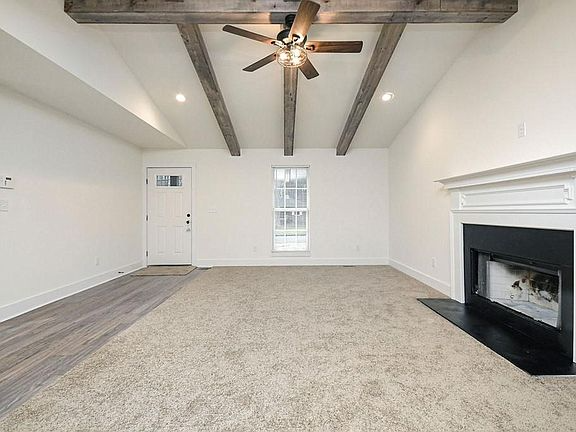 3369 Dale Ln Sw - Photo 3 of 24