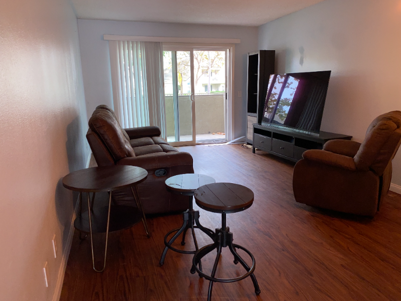383 E Surfside Dr #101 - Photo 2 of 4