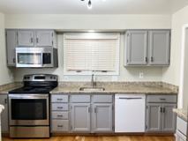 1105 N Taylor St - Photo 1 of 1