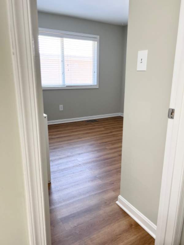 1105 N Taylor St - Photo 3 of 41