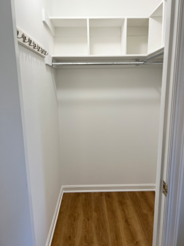 1105 N Taylor St - Photo 6 of 41