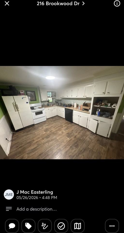 216 Brookwood Dr - Photo 3 of 9