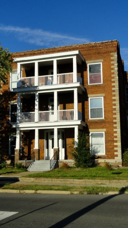 815 Monroe St #G - Photo 2 of 7