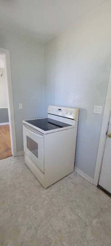 2314 W Maple Ave #1 - Photo 5 of 24